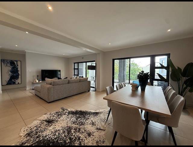 4 BEDROOM APARTMENT FOR SALE IN MORNINGSIDE